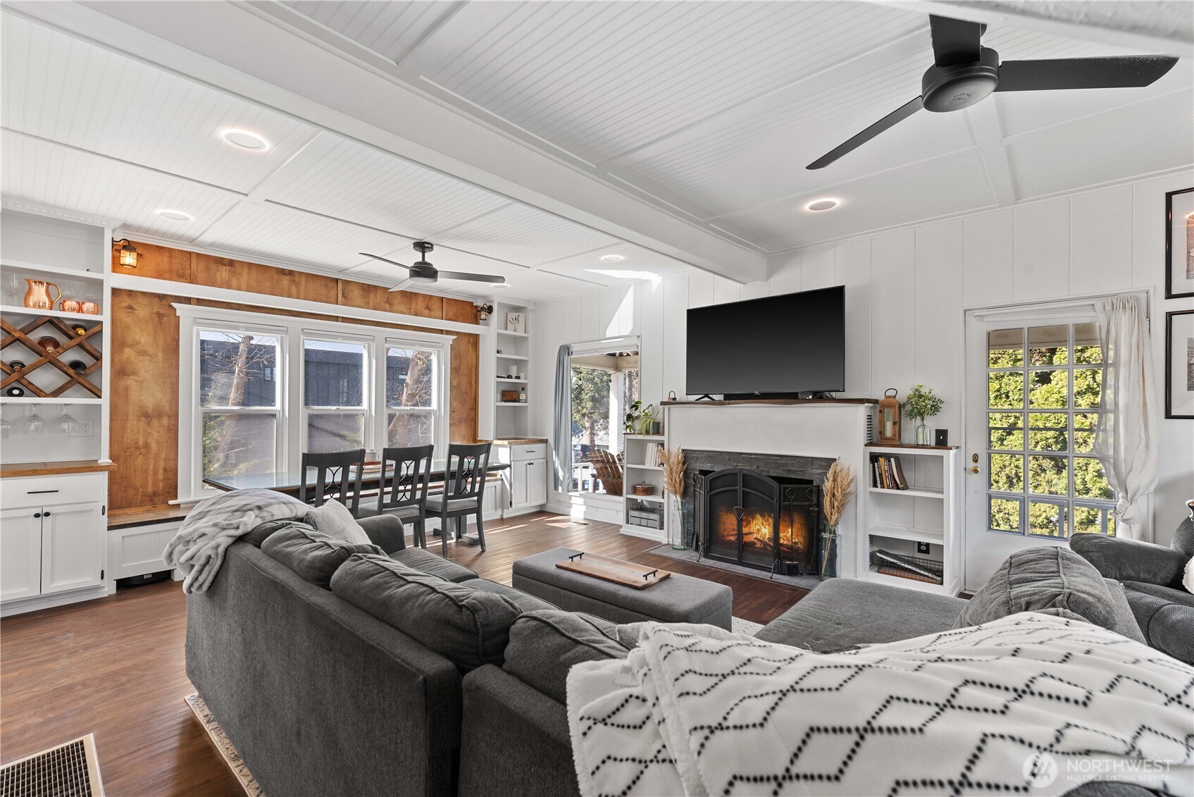 2217 West Prospect Street Chelan, WA 98816 - Photo 12 of 25