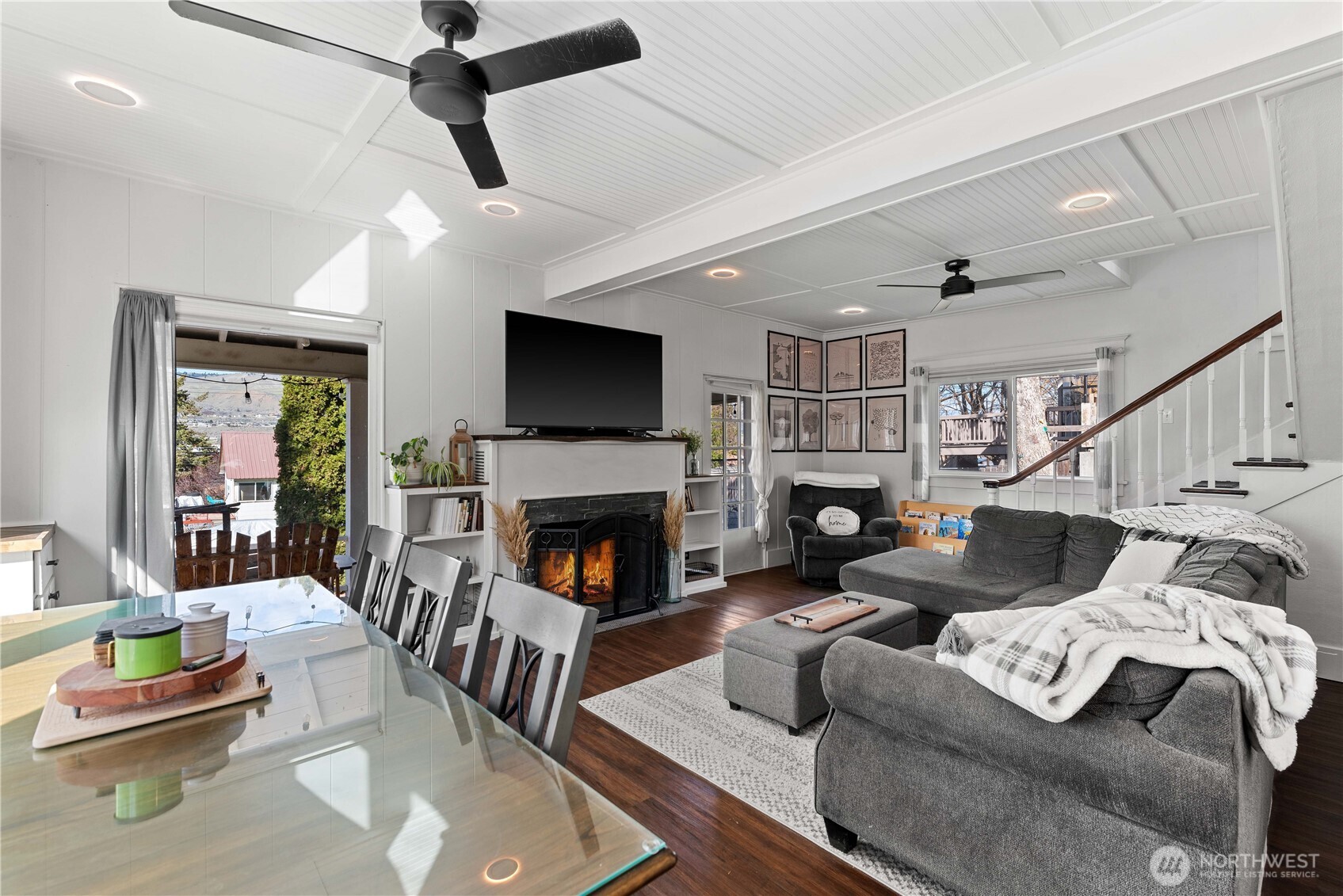 2217 West Prospect Street Chelan, WA 98816 - Photo 13 of 25