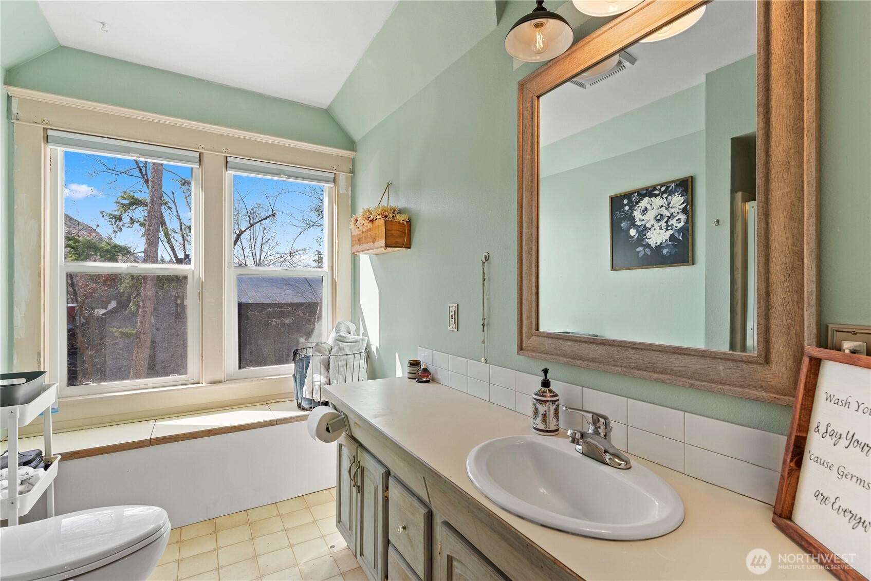 2217 West Prospect Street Chelan, WA 98816 - Photo 22 of 25