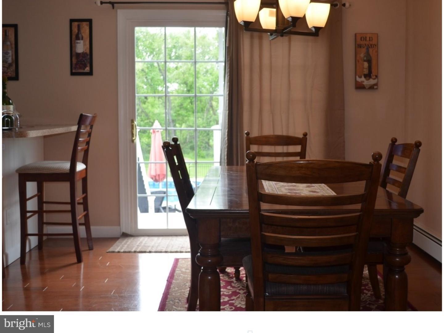 40 Clover Road Warminster, PA 18974 - Photo 9 of 20 Kitchen