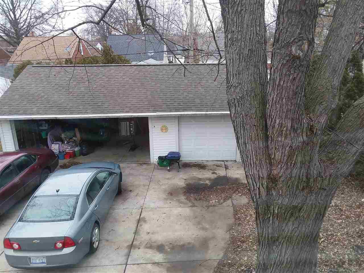 2162 Vernier Road Grosse Pointe, MI 48236 - Photo 22 of 23
