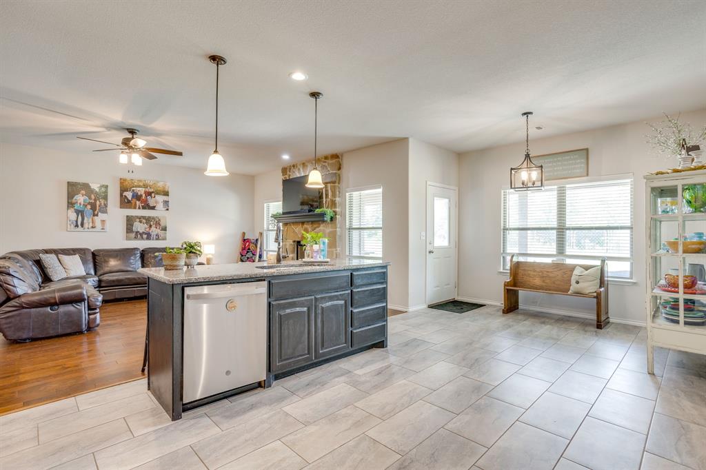 7809 Emersyn Drive Rio Vista, TX 76093 - Photo 15 of 40