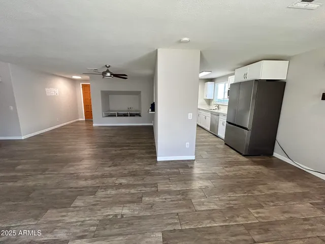 $2,150 | 1910 West Devonshire Street, Mesa, AZ 85201