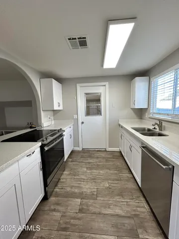 $2,150 | 1910 West Devonshire Street, Mesa, AZ 85201