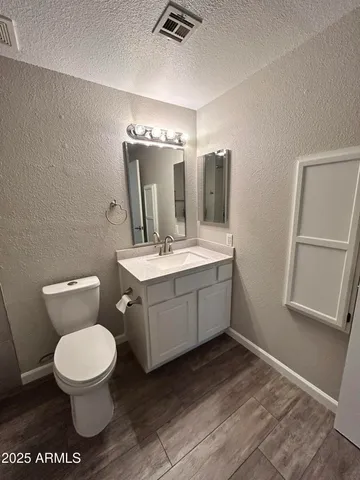 $2,150 | 1910 West Devonshire Street, Mesa, AZ 85201
