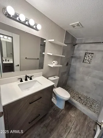 $2,150 | 1910 West Devonshire Street, Mesa, AZ 85201