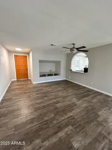 $2,150 | 1910 West Devonshire Street, Mesa, AZ 85201