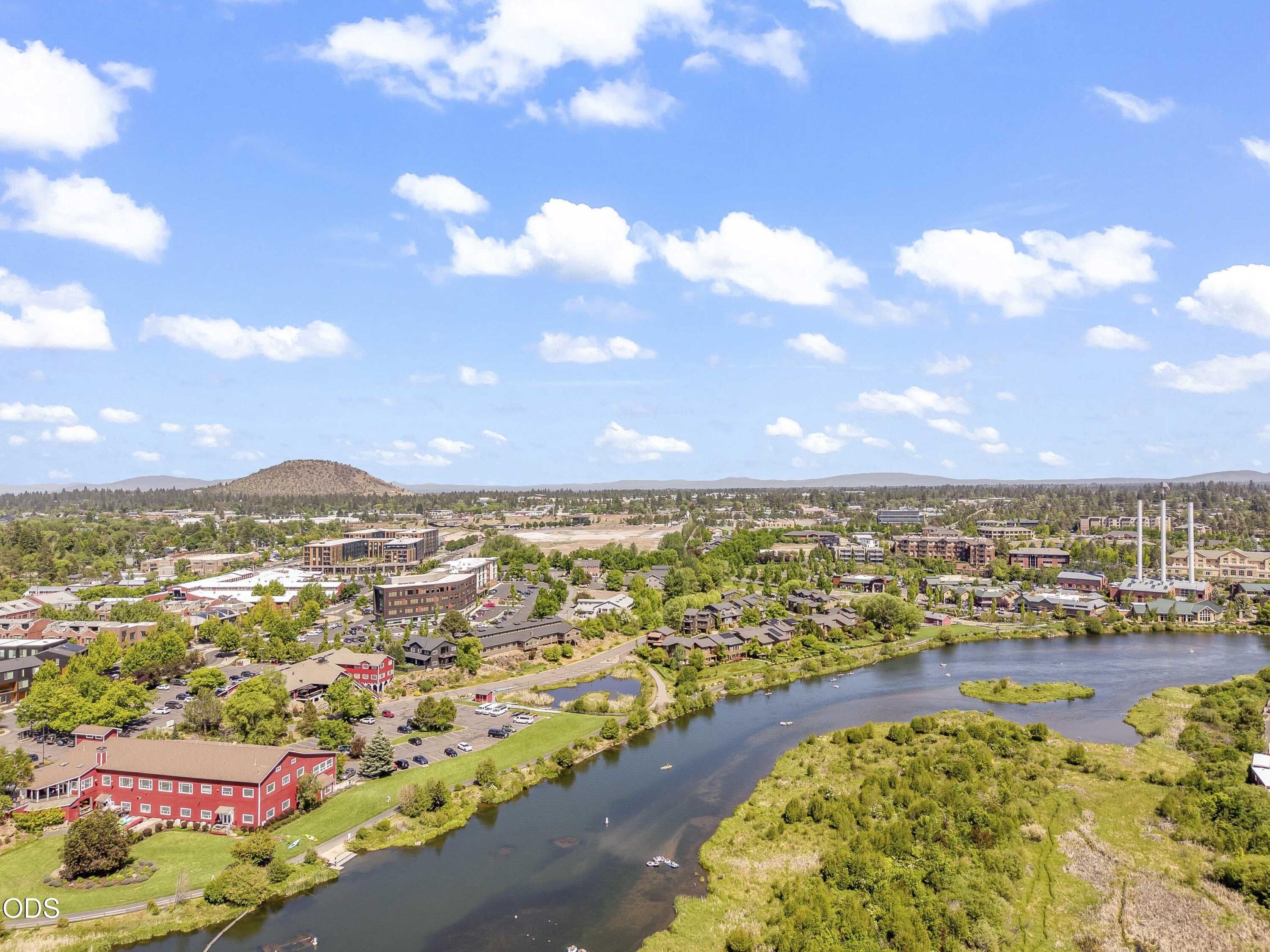 65 Southwest Bond Street Bend, OR 97702 - Photo 35 of 41