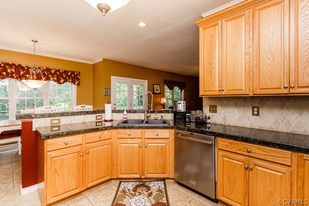 1705 Rolfield Way Henrico, VA 23238 - Photo 12 of 42 Gallery Image 12