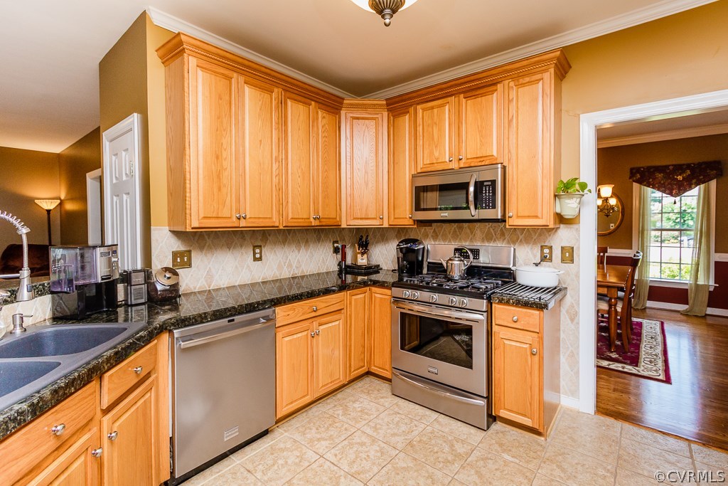 1705 Rolfield Way Henrico, VA 23238 - Photo 13 of 42 Gallery Image 13