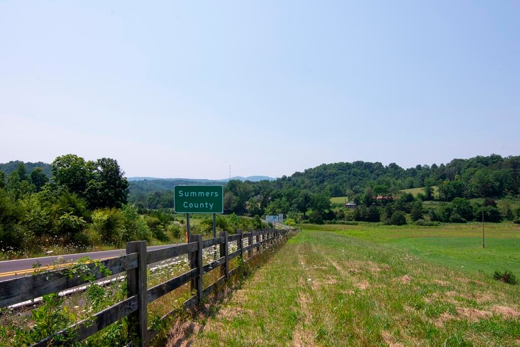 35 Co Route Forest Hill, WV 24935 - Photo 112 of 151 Gallery Image 112
