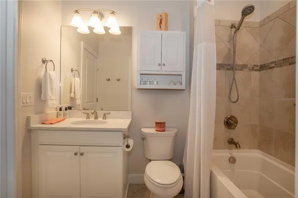$6,500 | 5819 Cavano Drive, Sarasota, FL 34231