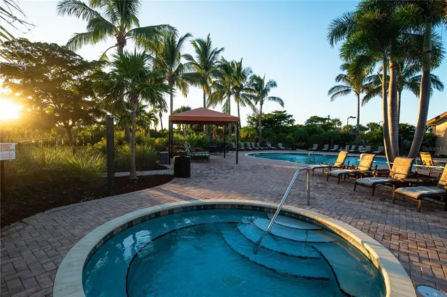 $6,500 | 5819 Cavano Drive, Sarasota, FL 34231