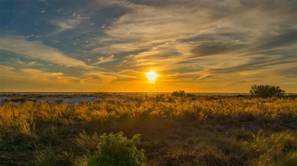 $6,500 | 5819 Cavano Drive, Sarasota, FL 34231