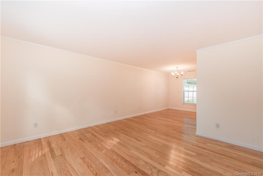 11330 Gold Pan Road Charlotte, NC 28215 - Photo 2 of 24 Gallery Image 2