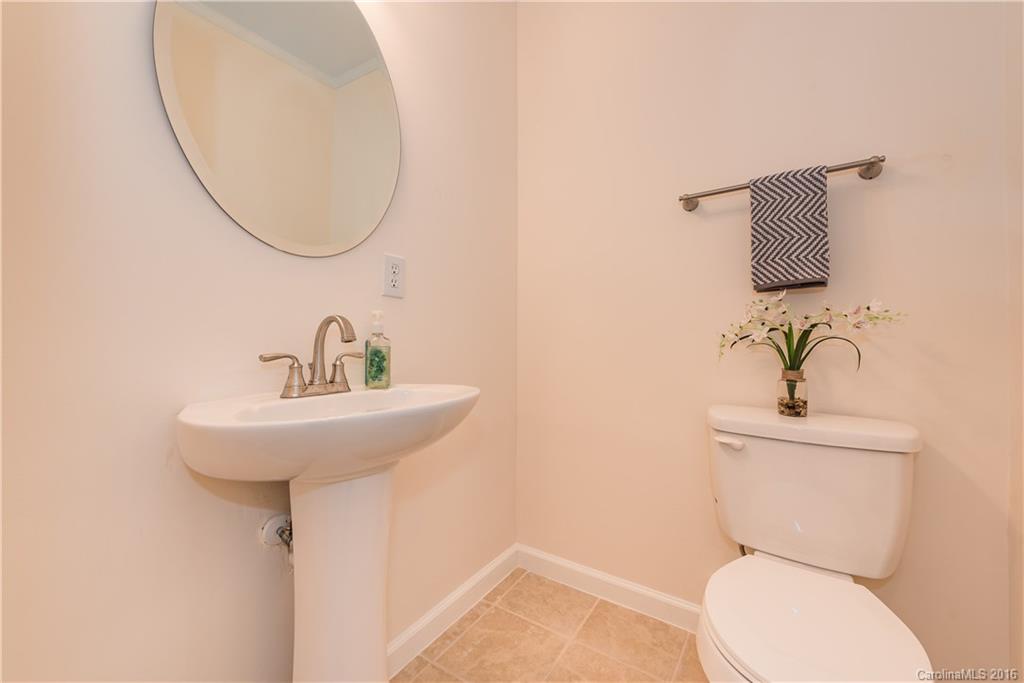 11330 Gold Pan Road Charlotte, NC 28215 - Photo 11 of 24 Gallery Image 11