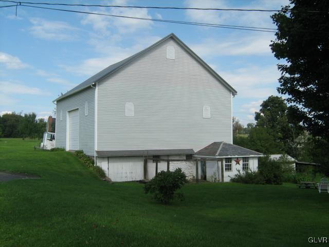 40 Brodt Road Bangor, PA 18013 - Photo 3 of 22 Gallery Image 3