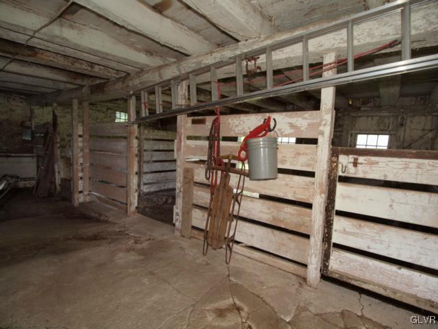40 Brodt Road Bangor, PA 18013 - Photo 4 of 22 Gallery Image 4