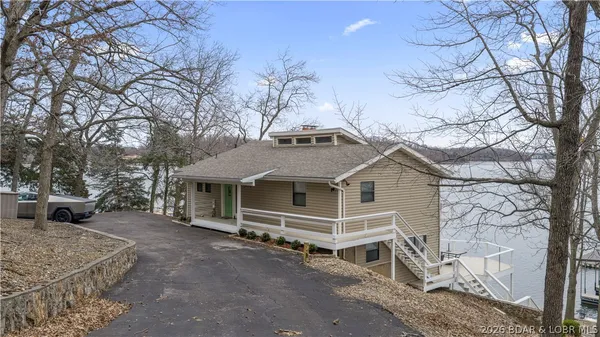 $999,000 | 29532 Crum Drive, Rocky Mount, MO 65072
