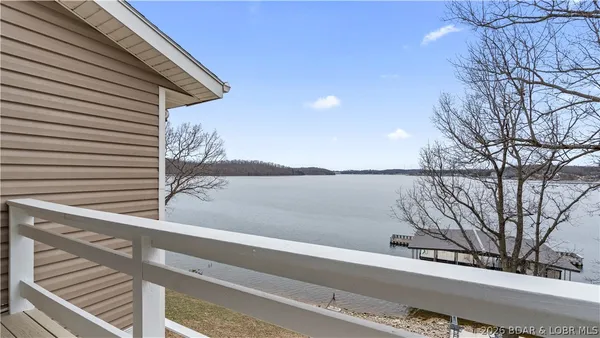 $999,000 | 29532 Crum Drive, Rocky Mount, MO 65072
