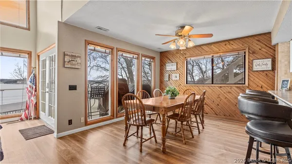 $999,000 | 29532 Crum Drive, Rocky Mount, MO 65072