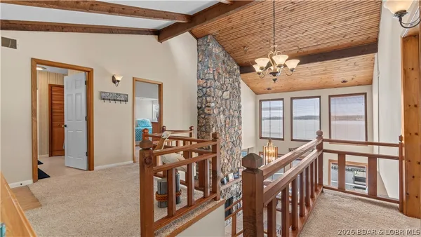 $999,000 | 29532 Crum Drive, Rocky Mount, MO 65072