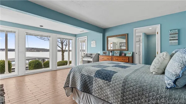 $999,000 | 29532 Crum Drive, Rocky Mount, MO 65072