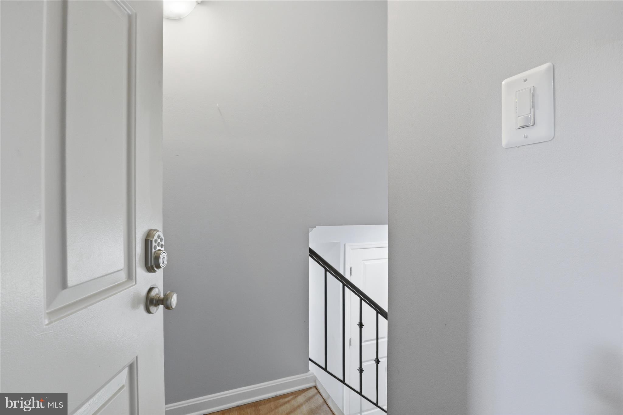 12918 Grays Pointe Road Fairfax, VA 22033 - Photo 4 of 26