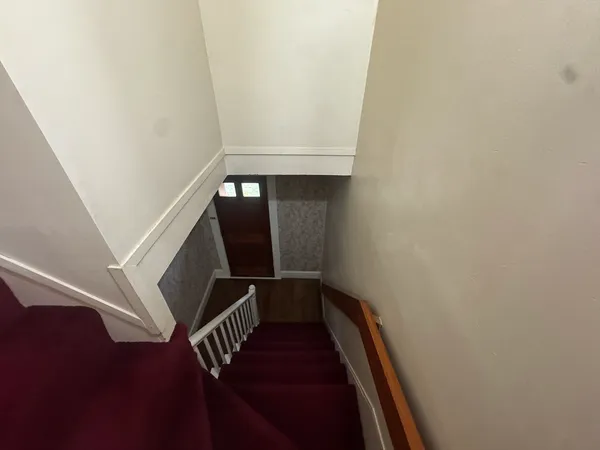 $2,400 | 39 Burt Street, Berkley, MA 02779