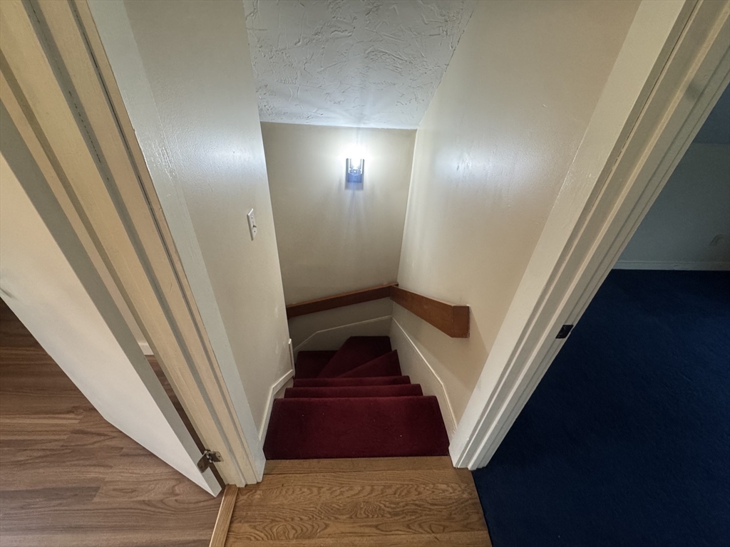 39 Burt Street Berkley, MA 02779 - Photo 17 of 22