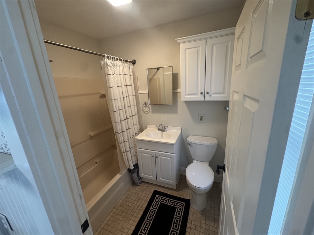 39 Burt Street Berkley, MA 02779 - Photo 9 of 22