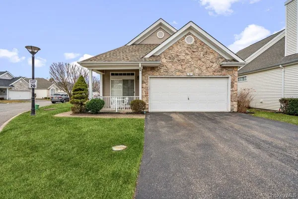 $575,000 | 587 Leisure Drive, Ridge, NY 11961