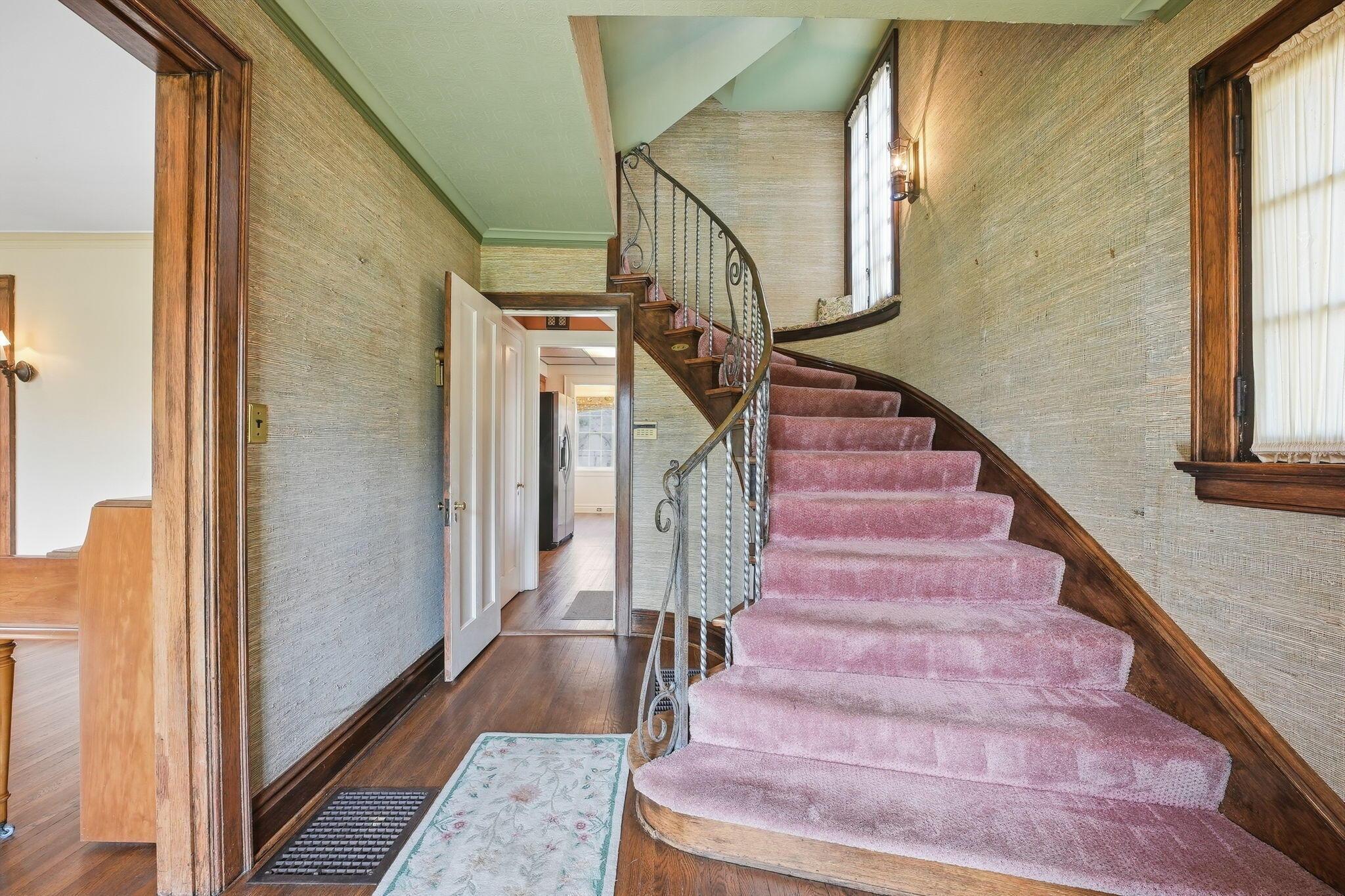 2448 Sherwood Road Columbus, OH 43209 - Photo 3 of 83 1-web-or-mls-2448-sherwood-rd