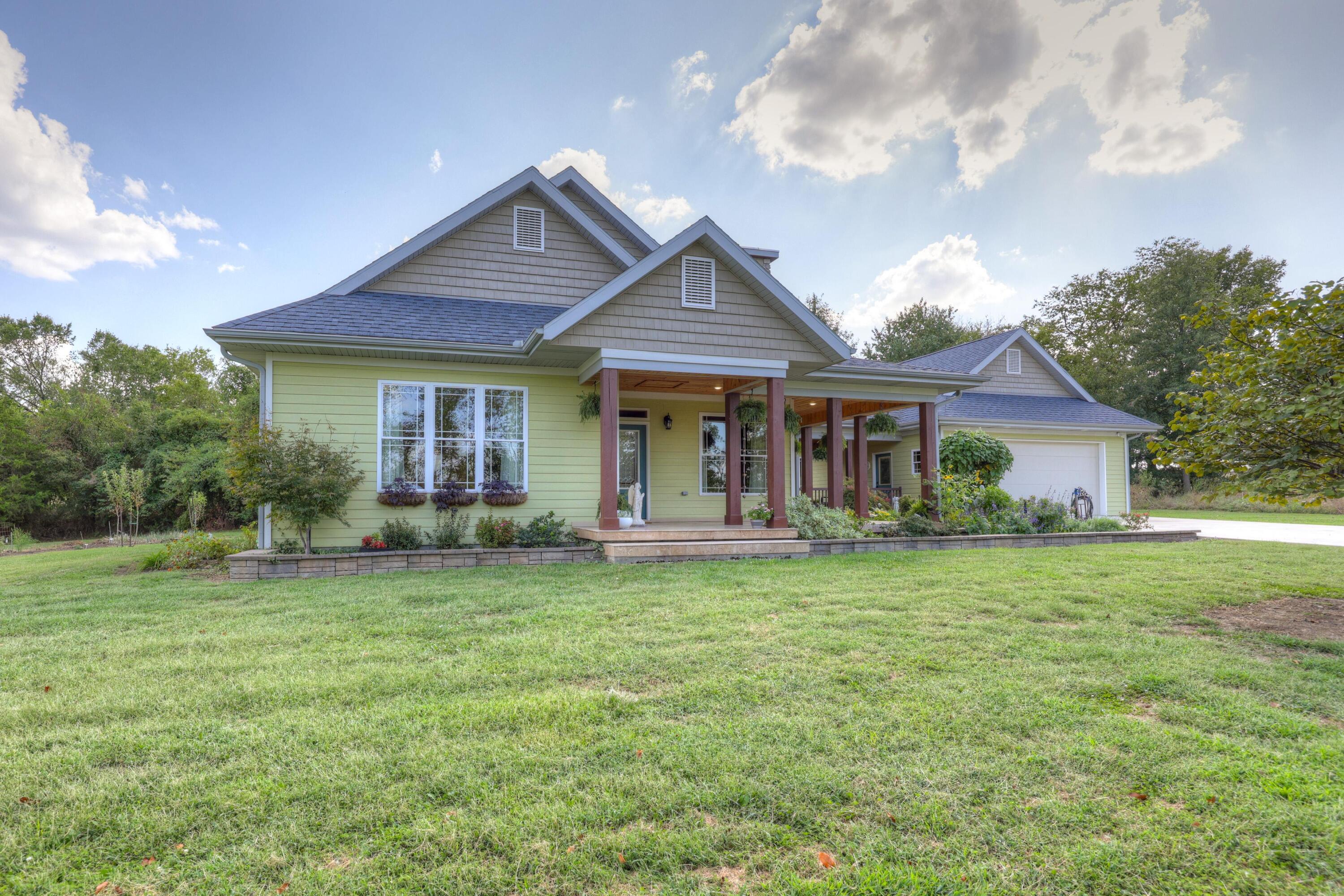 16850 Imperial Road Carthage, MO 64836 - Photo 3 of 45 004