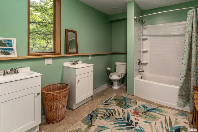 a view of a garden with a fountain