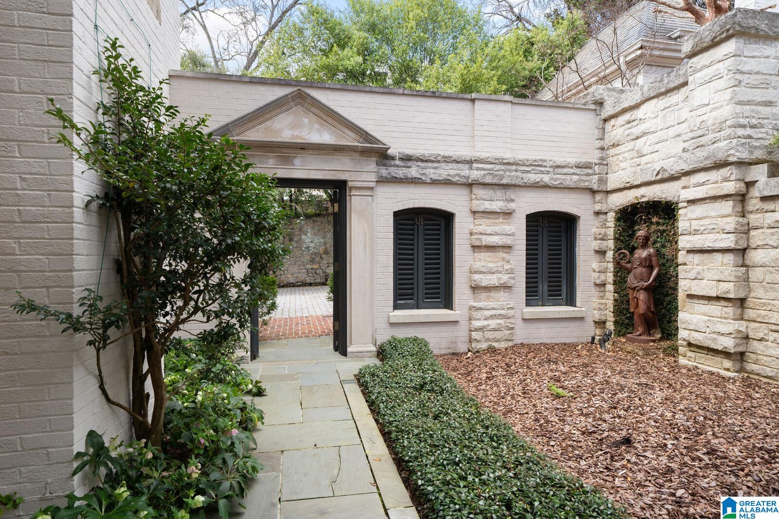 2 Rockledge Road Birmingham, AL 35213 - Photo 87 of 91