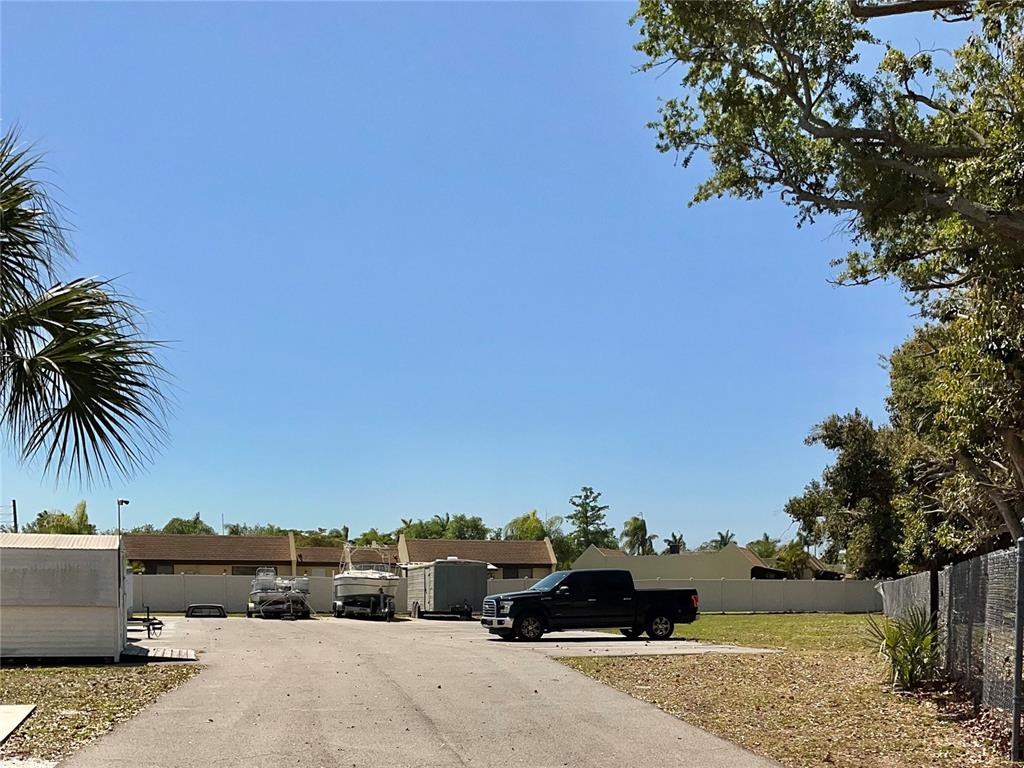 519 Albee Farm Road, Unit 303 Venice, FL 34285 - Photo 42 of 58