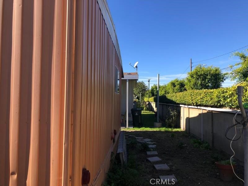 3050 West Ball Road, Unit 195 Anaheim, CA 92804 - Photo 5 of 19 a view of a backyard