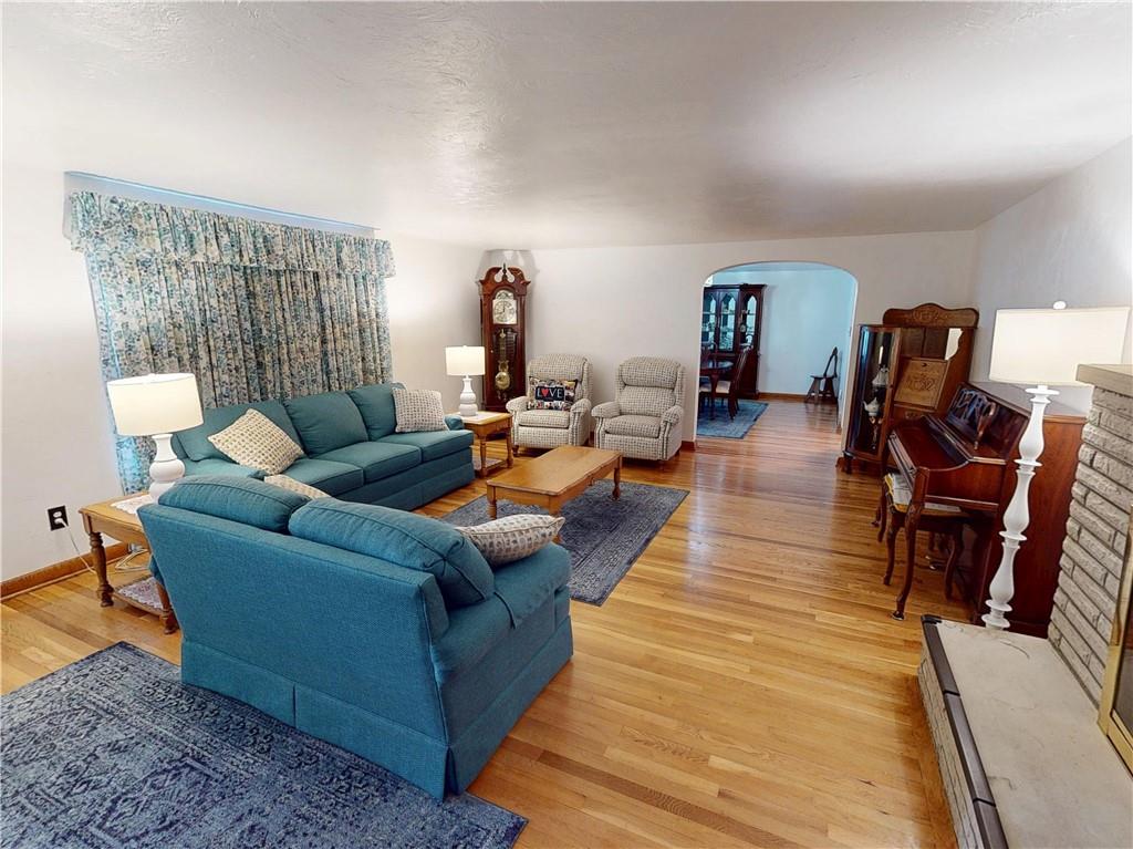 220 Decatur Drive Butler, PA 16002 - Photo 5 of 48 Gallery Image 5