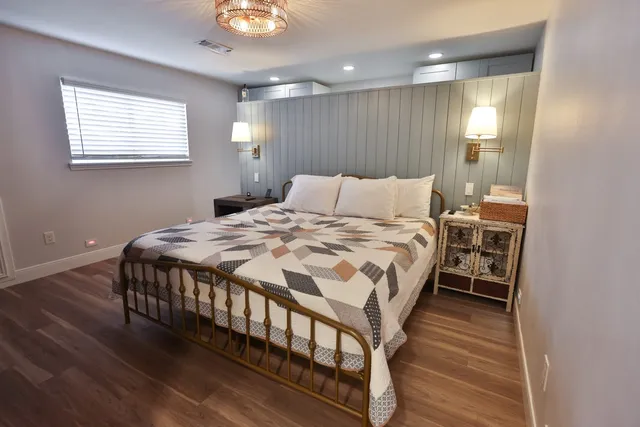 $2,900 | 16322 Southampton Drive, Spring, TX 77379