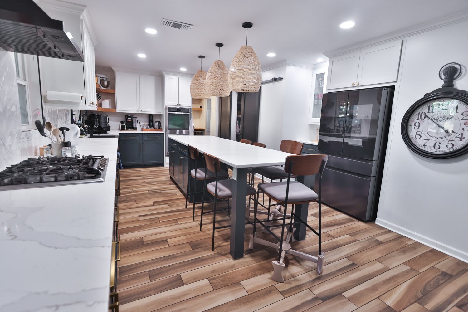 16322 Southampton Drive Spring, TX 77379 - Photo 2 of 33