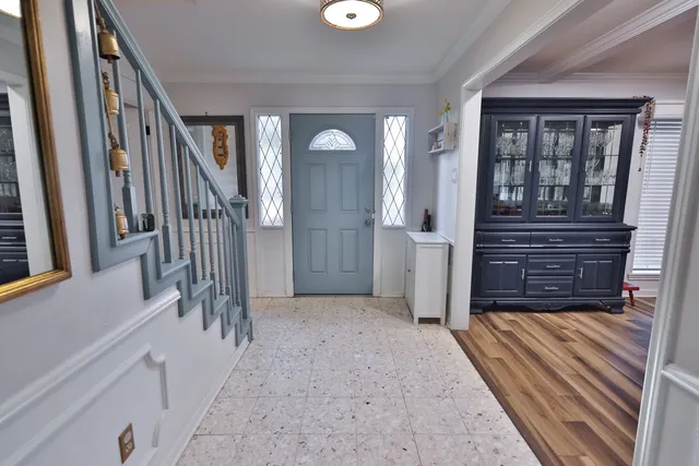 $2,900 | 16322 Southampton Drive, Spring, TX 77379