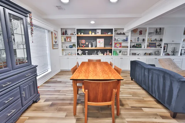 $2,900 | 16322 Southampton Drive, Spring, TX 77379