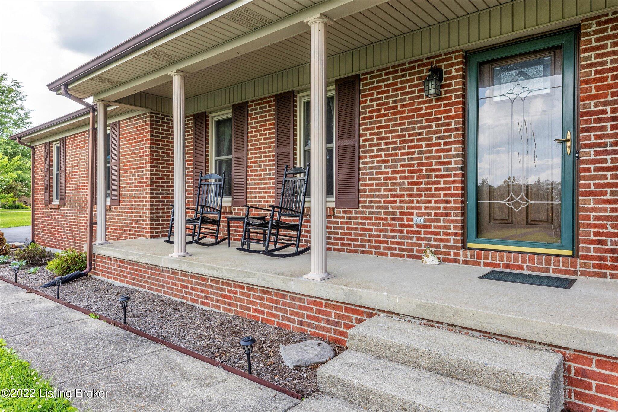 95 Tuggle Road Danville, KY 40422 - Photo 2 of 41 02-0J2A9622