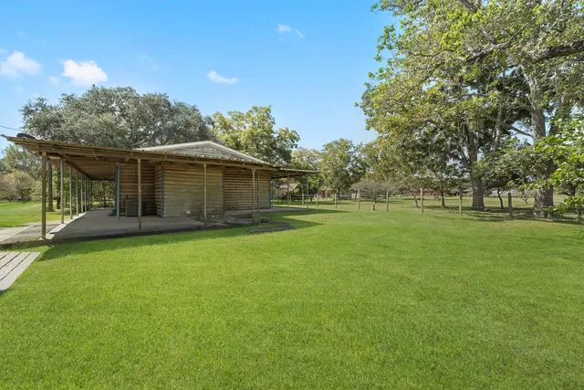 $1,550 | 103 County Road 492, Dayton, TX 77535