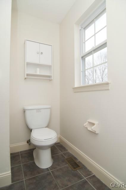 3935 Devonshire Road Bethlehem, PA 18020 - Photo 40 of 50 Gallery Image 40
