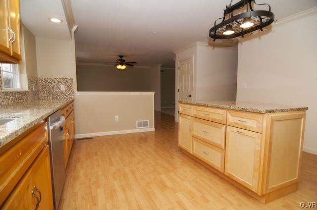3935 Devonshire Road Bethlehem, PA 18020 - Photo 10 of 50 Gallery Image 10