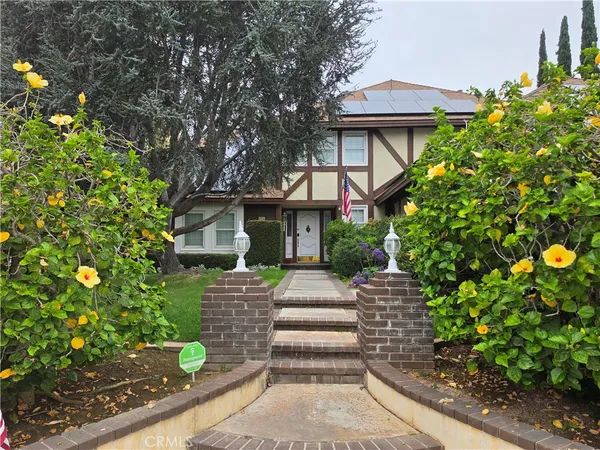 $1,899,000 | 826 North Red Robin Street, Orange, CA 92869