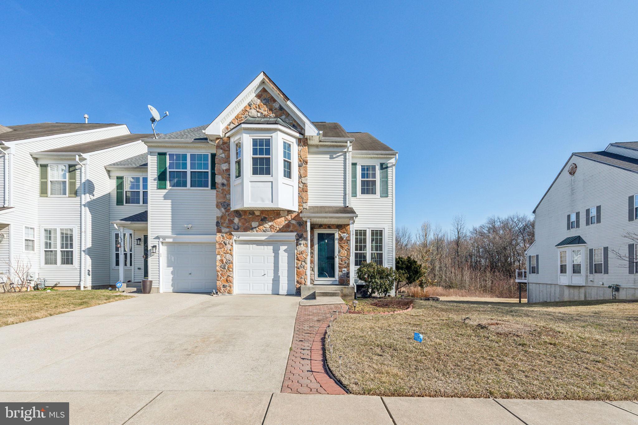 54 Threadleaf Terrace Burlington, NJ 08016 - Photo 2 of 48 Gallery Image 2