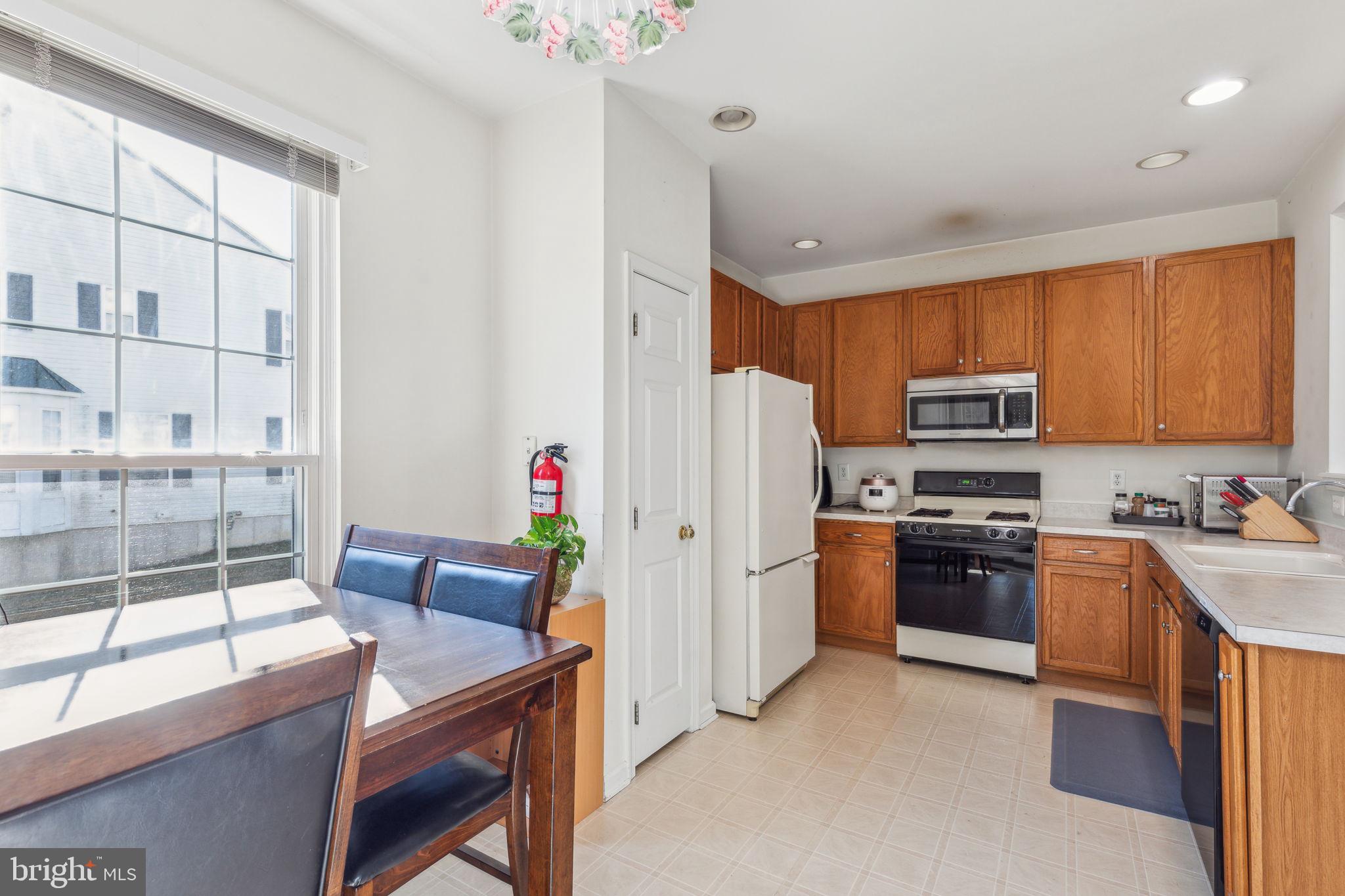 54 Threadleaf Terrace Burlington, NJ 08016 - Photo 23 of 48 Gallery Image 23